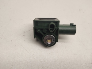 Mercedes Benz E-Class W212 (2009–2015) Turvapadja andur A1729056000 - 2
