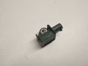 Mercedes Benz E-Class W212 (2009–2015) Turvapadja andur A1729056000 - 3