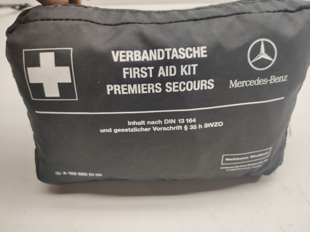 MERCEDES-BENZ E-Class W212/S212/C207/A207 (2009-2016) Vaistinėlė A1698600150 21356796