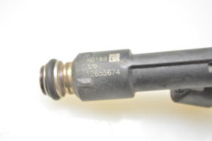  Fuel injector 