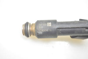  Fuel injector 