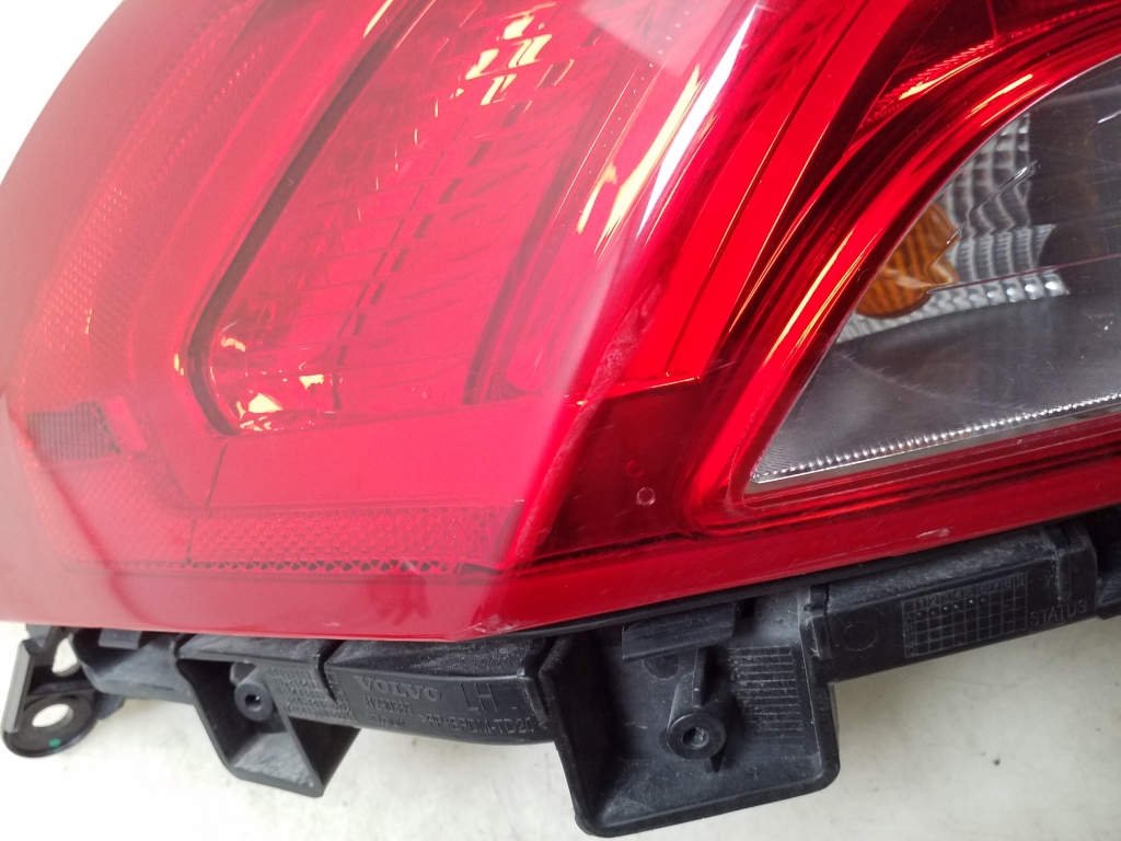 VOLVO V40 2 generation (2012-2020) Rear Left Taillight 31395844 24985542