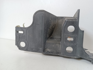  Rear bumper bracket 