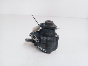   Power steering pump 