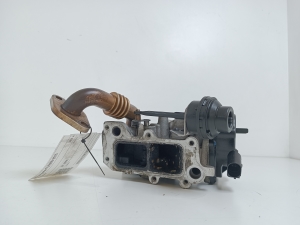  EGR valve 