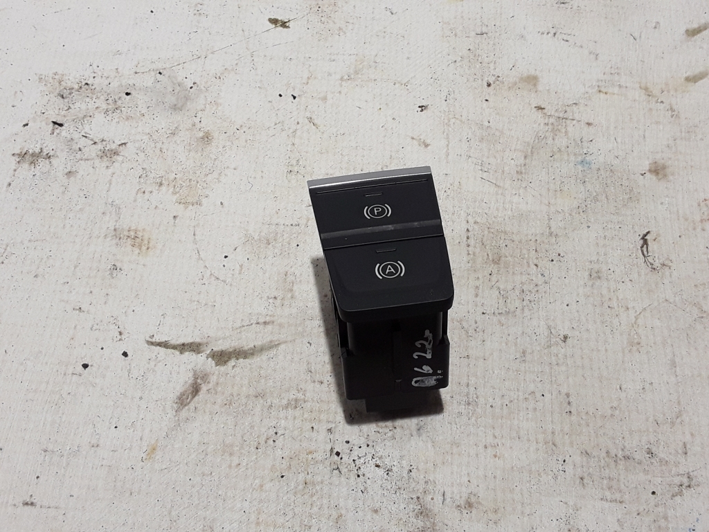 AUDI A6 C8/4K (2018-2024) Handbrake Button 4K0927225 21394592