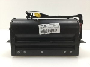 Passenger dashboard airbag - 3B0880204