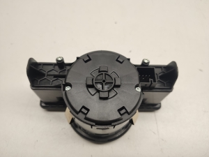 Mercedes Benz E-Class W212 (2009–2015) Headlight switch A2129050551 - 3
