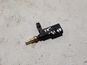 AUDI A6 C8 (2018–2025) Coolant temperature sensor 03F919501B - 2
