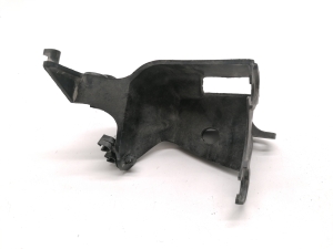 Tesla Model 3 3 (2016–2024) ABS unit bracket 1044741-00-D - 4
