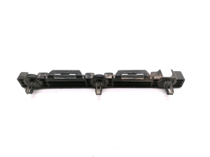 Tesla Model S S (2012–2026) Halterung für Schwellerverkleidung außen 1003692-00-C - 2