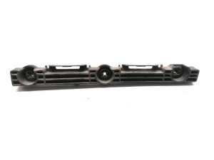 Front bumper bracket - 1003693-00-A