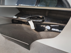 Mercedes Benz E-Class W212 (2009–2015) Rear side doors A2127300105 - 3