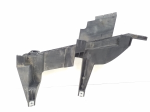 BMW X3 E83 (2003–2010) Esitule kinnitus 1301073024 - 3