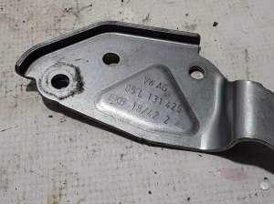  EGR valve holder 