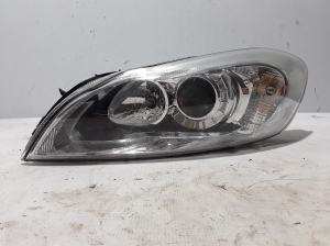VOLVO C70 II (2006–2013) Scheinwerfer vorne 31299754