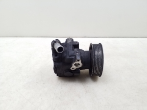  Power steering pump 