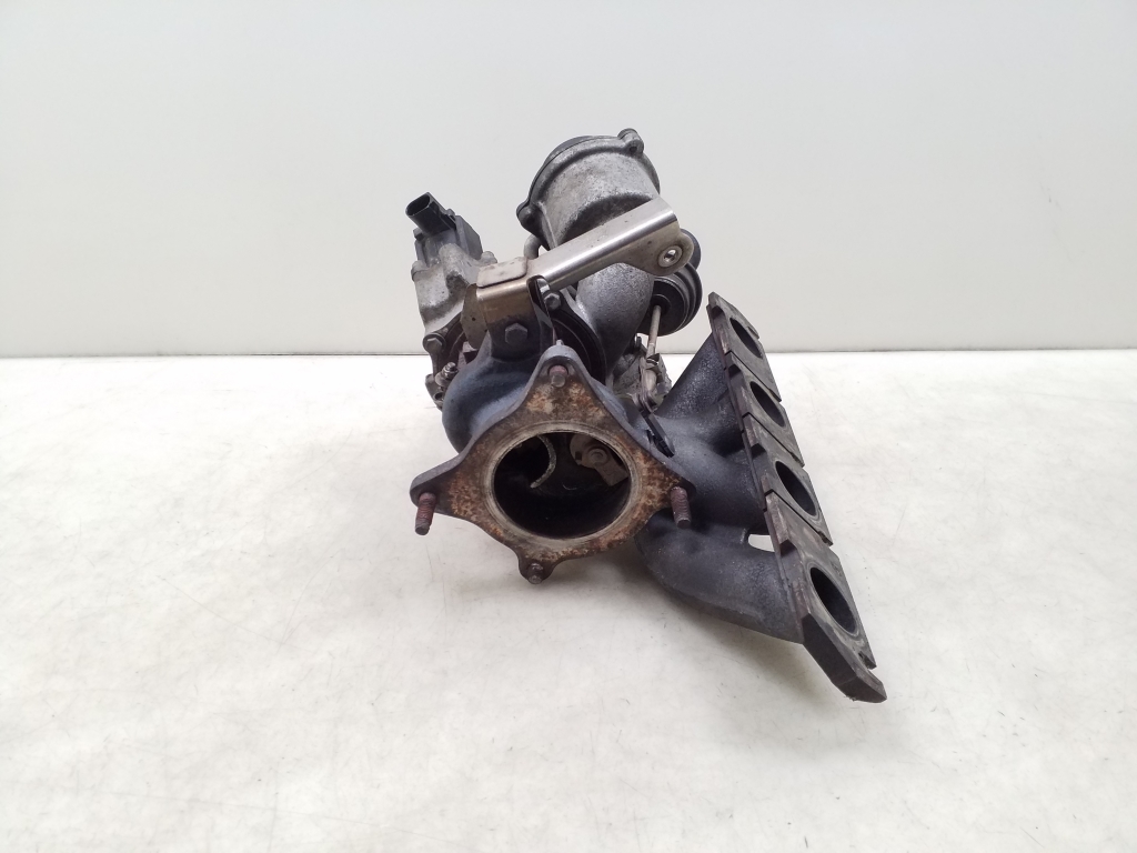 VOLKSWAGEN Golf 5 generation (2003-2009) Turbófeltöltő 06F145701D 24985344