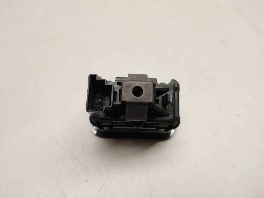 MERCEDES-BENZ E-Class W212/S212/C207/A207 (2009-2016) Front Left Door Window Switch A2049058102 21431177