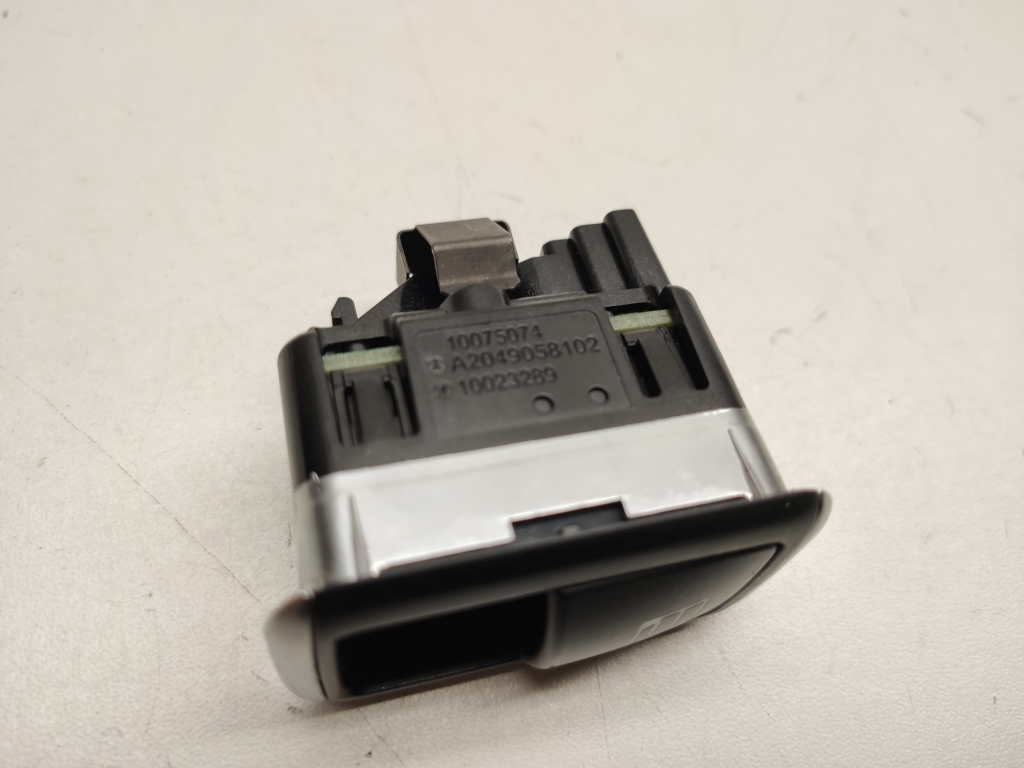 MERCEDES-BENZ E-Class W212/S212/C207/A207 (2009-2016) Front Left Door Window Switch A2049058102 21431177