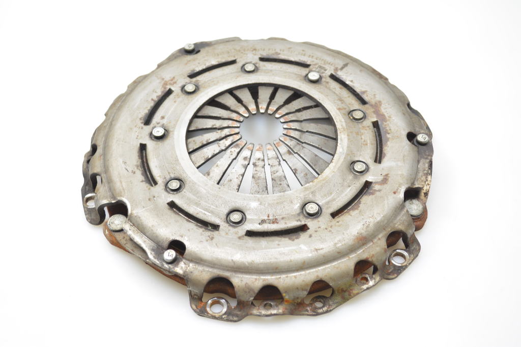 PEUGEOT 2008 2 generation (2019-2023) Clutch Pressure Plate 9813700880 25786432