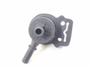 Mercedes Benz GL-Class 164 (2006–2012) Magnetventil A0004769832 - 4