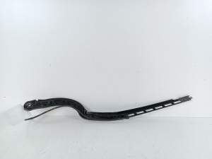  Windshield wiper blade 