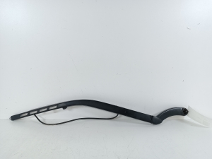   Windshield wiper blade 