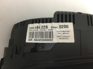 AUDI A4 B7 (2004–2008) Instrument cluster 0263664226 - 2