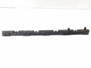 Mercedes Benz GL-Class 164 (2006–2012) Halterung für Schwellerverkleidung außen A1646982727 - 5