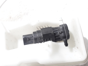 AUDI A6 C8 (2018–2025) Front washer fluid reservoir 4k0955451F - 3