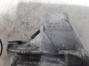  Engine cushion 