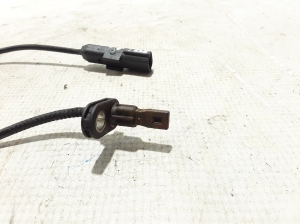 Dacia JOGGER I (2021–2026) Front ABS sensor 479104949R - 3