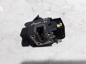 Front door lock - 805035308R