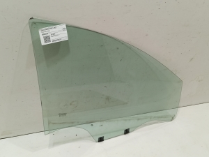 Front door glass - 803007279R