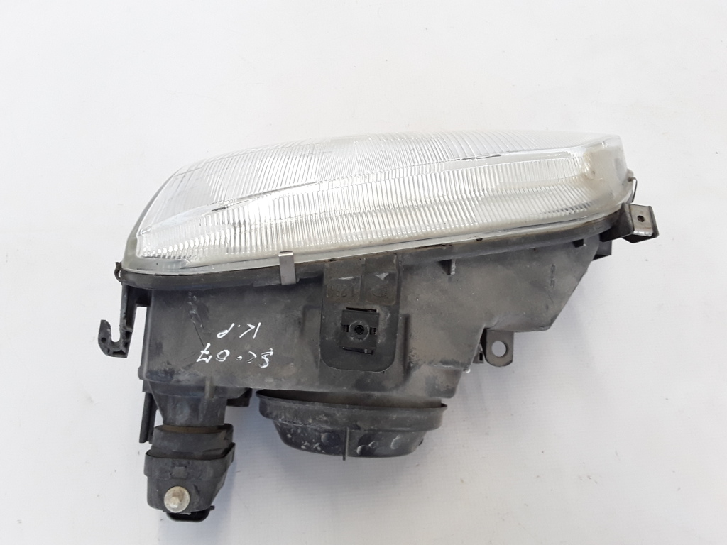 RENAULT Megane 1 generation (1995-2003) Front Left Headlight 260605784R 21078291