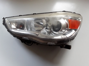 Headlight - P9135L
