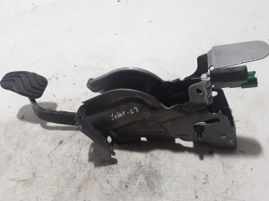 Brake pedal - 465016808R