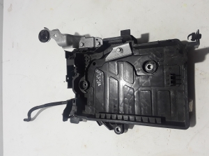 Battery holder - 648946748R