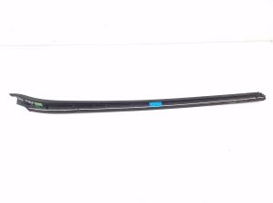 Mercedes Benz E-Class W207 (2009–2017) Windshield pillar outer molding A2076901462 - 3