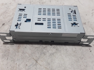Radio (head unit) - 281154695R