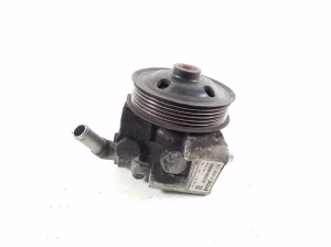   Power steering pump 