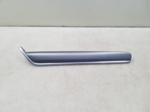  Rear side door trim 