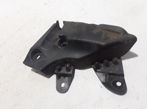 Rear bumper bracket - 479182451R