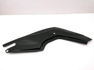Trim under the hood - 1006327-00-F
