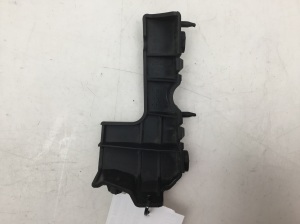  Front bumper bracket 