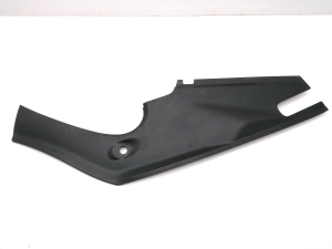 Trim under the hood - 1060478-00-B