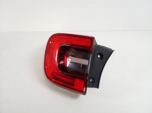 RENAULT Kadjar (2015–2026) Eckleuchte hinten 265552478R - 6