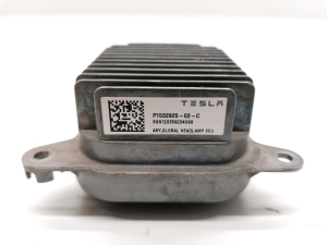 Tesla Model 3 3 (2016–2024) Xenon headlight control unit 1532925-02-C - 2