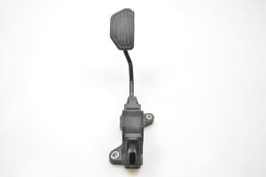 Pédale d’accélérateur - 781100W050